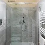 Apollo Bed & Breakfast 3*