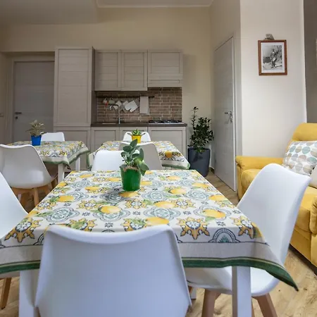 Apollo Bed & Breakfast