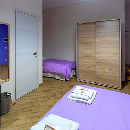 Apollo Bed and Breakfast